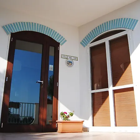 Del Mar فندق مبيت وإفطار