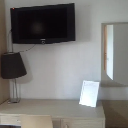 Del Mar فندق مبيت وإفطار