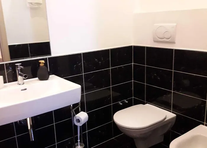 Del Mar فندق مبيت وإفطار 3*