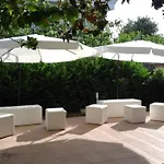 Oda ve Kahvaltı Del Mar Bari