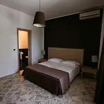 Del Mar Oda ve Kahvaltı Bari