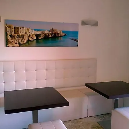 Del Mar Bed & Breakfast Bari
