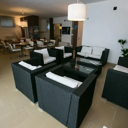 Del Mar Bed & Breakfast Bari