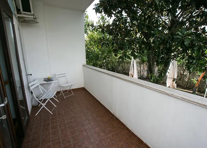 Del Mar Bed & Breakfast 3*